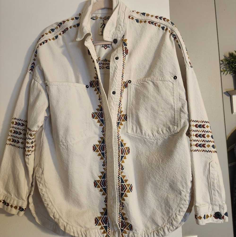 Zara Shacket - Picture 2 of 2